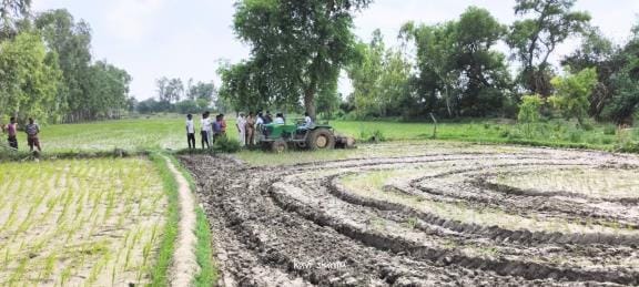 The revenue team vacated 10 bighas of land