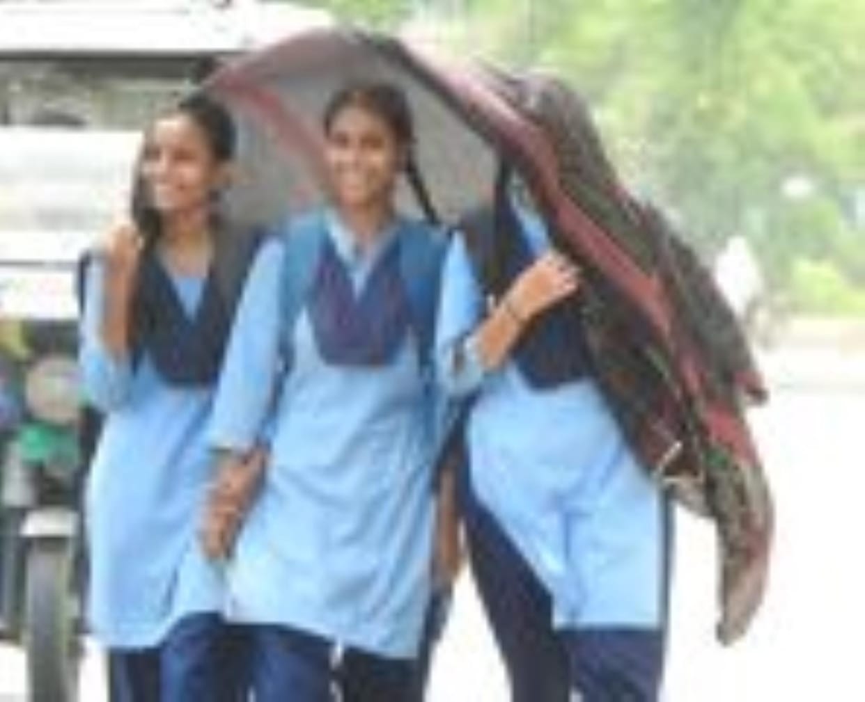 Temperatures cross 36 degrees, heat and humidity persist