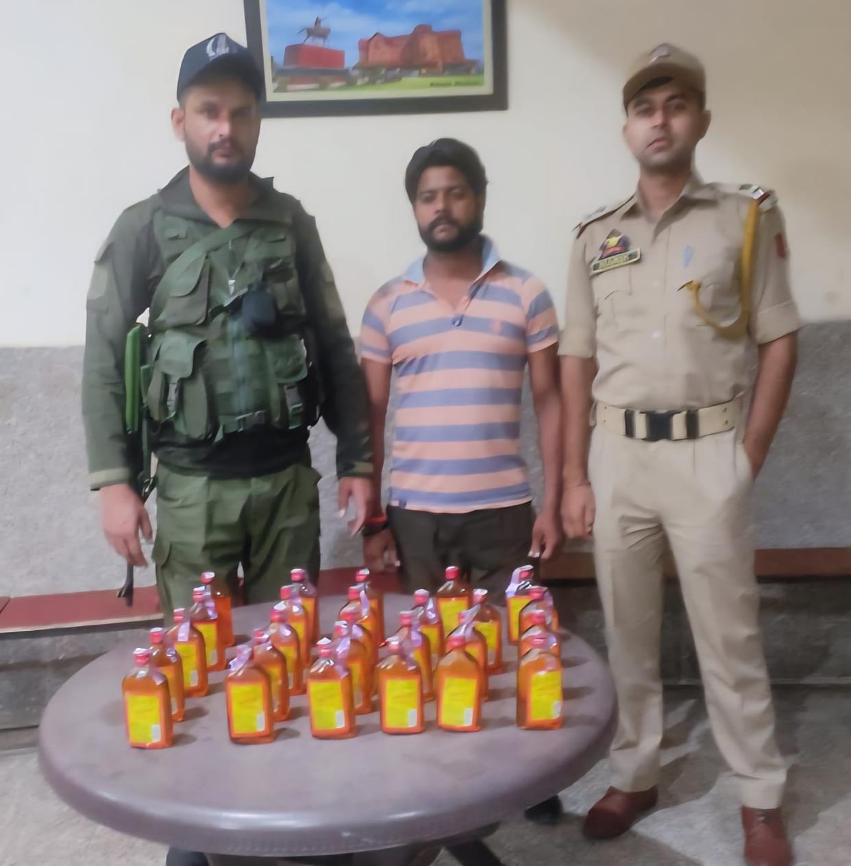Illegal Liquor Seized, Katra, Accused Arrested