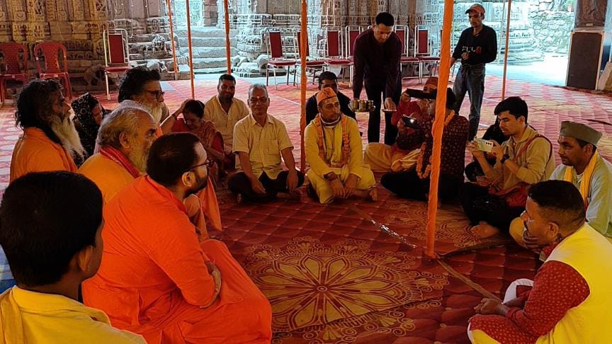 Saints welcomed in Baleshwar Mahadev Temple