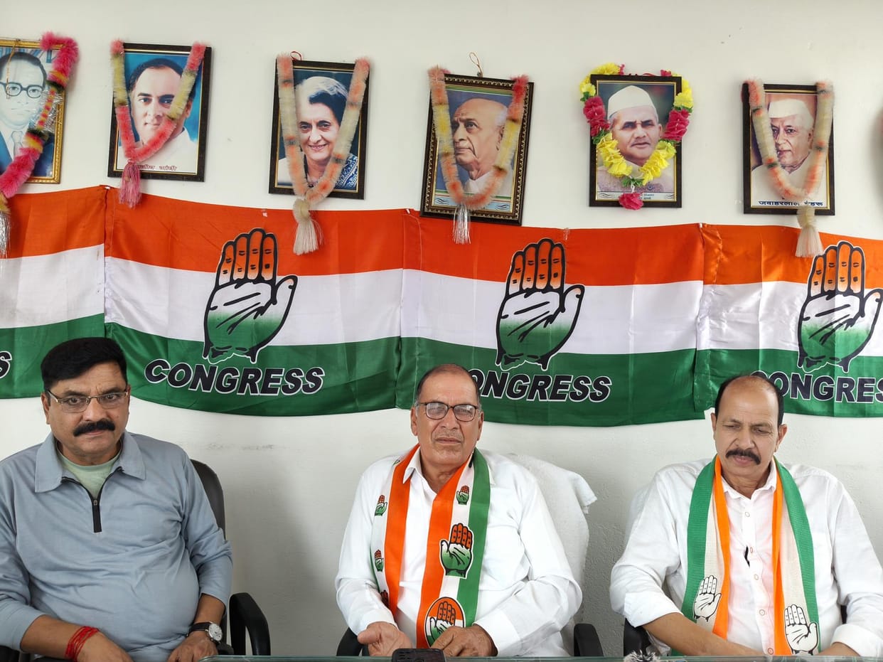 BJP's situation is like Congress: Bhagirath Bhatt