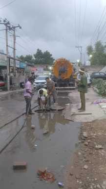 Manholes will be cleaned and repaired in 31 wards of the city, tender issued