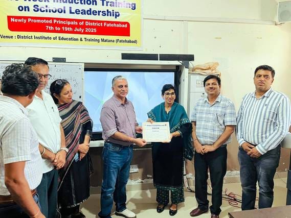 Training of 40 newly promoted principals of the district completed, management skills taught