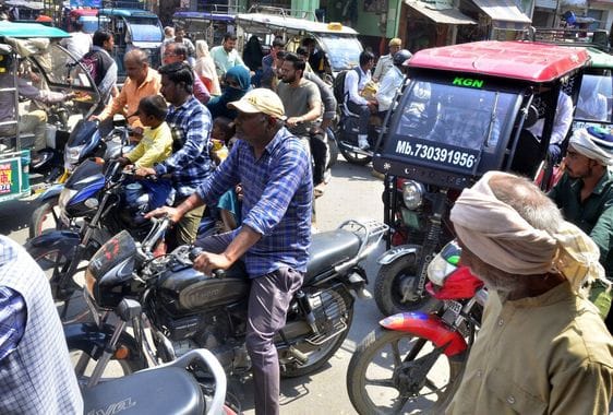 People of the city will not get relief from traffic jams throughout the month of SaavanPeople of the city will not get relief from traffic jams throughout the month of Saavan