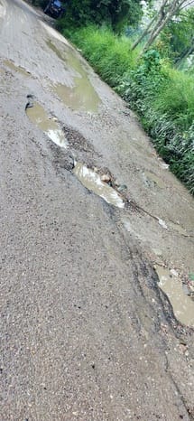 Tal-Didvin connecting road in bad condition, people troubled