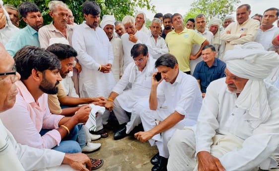 Government should give compensation of Rs 50 thousand per acre to farmers: Deependra