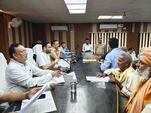 The farmer threatened to commit suicide if he did not get possession
