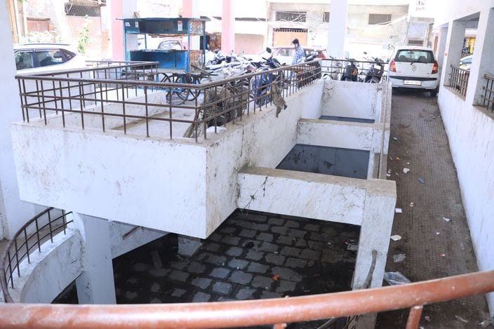 Bhagat Singh complex and parking built at a cost of seven crores will be investigated