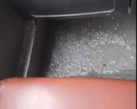 kanpur going bus window broken