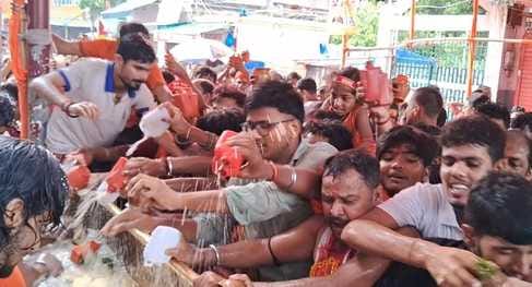 Muzaffarpur Bihar news :sawan second monday three lakh shiv pilgrims comes to jalabhishek