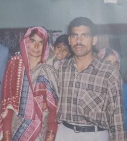 Husband sacrificed his life for the country... Brave woman raised two sons and made them clerks