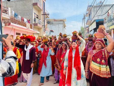 Shiv Mahapuran story started in the ancient Hanuman temple