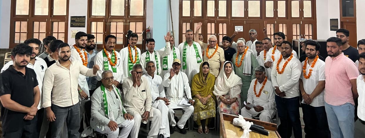 The executive of the women's wing has been announced in Bhiwani, Sunaina Chautala said - the BJP government is doing politics by insulting farmers.