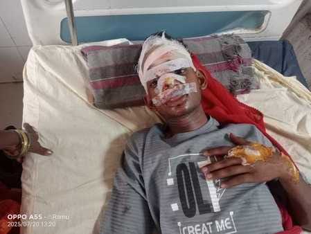 Two youths beaten up after bike collision, two injured