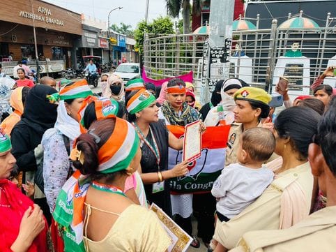 Police stopped us from going to the Collectorate, women had a heated argument with the police
