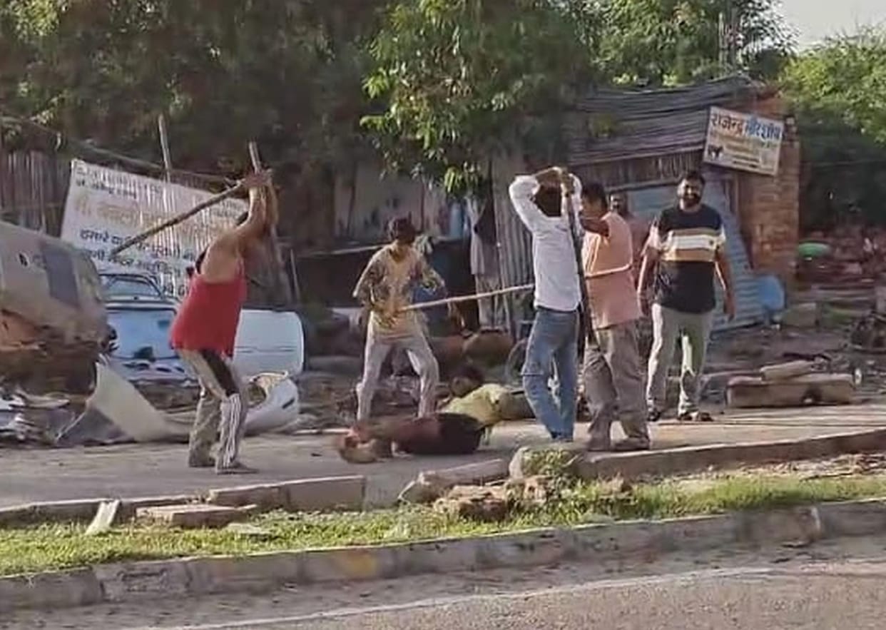 injured youth in fighting died