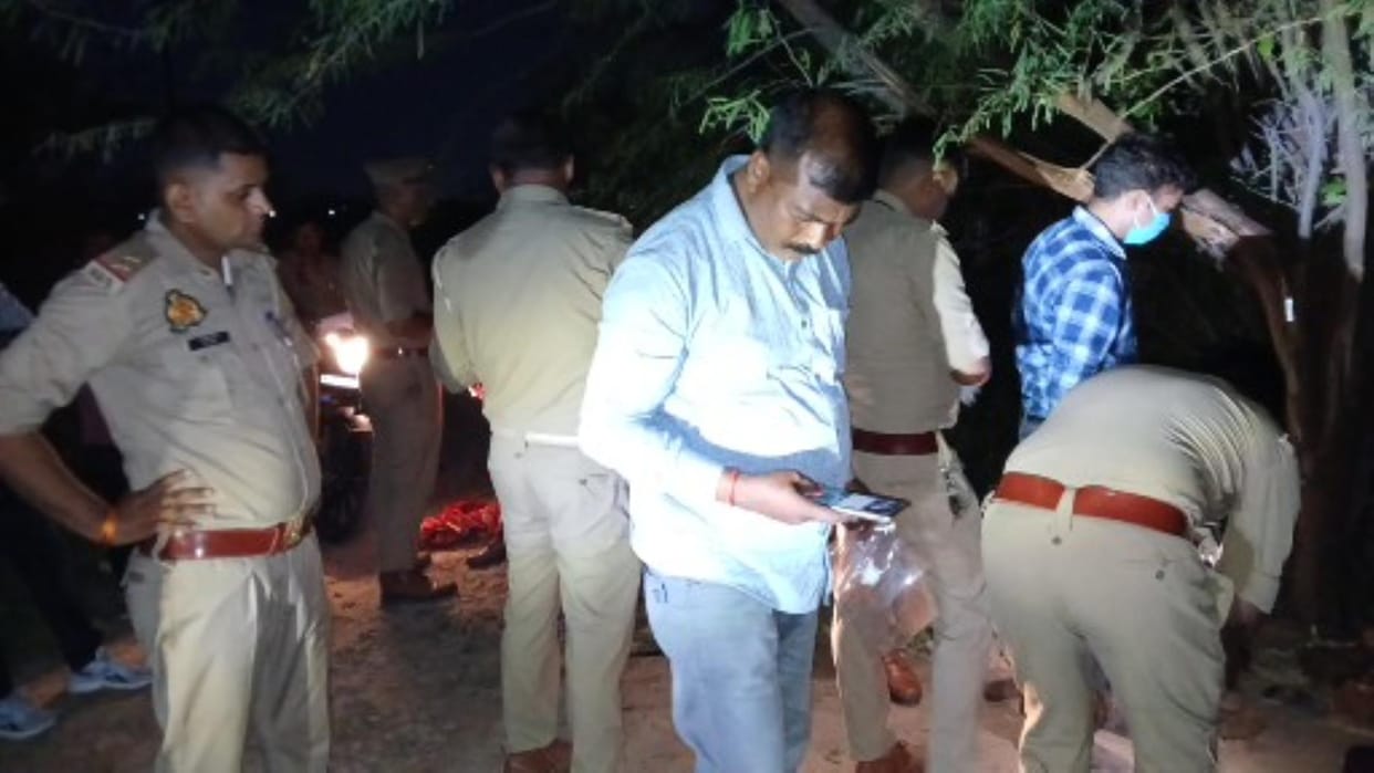 Middle aged man killed by hitting him with a heavy object on the head