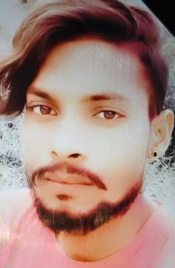 Bike rider dies after being crushed by a truck on an overbridge