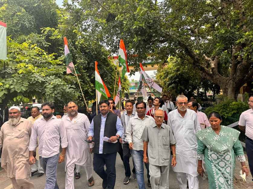 Congress protest demanding supply of electricity and urea fertilizer