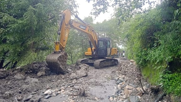Now the Public Works Department has suffered a loss of Rs 1.12 crore due to rain