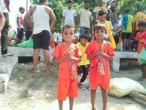 After the installation of the idol, the Kanwariyas were sent off