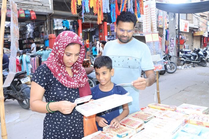 Neither distance nor compulsion...sisters are sending love to their brothers through post
