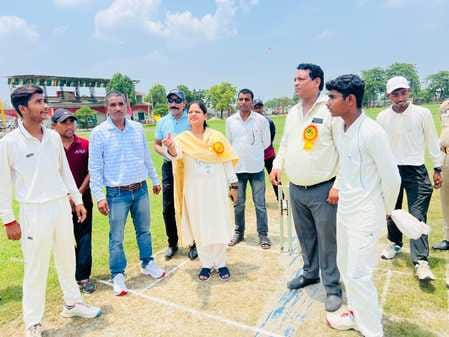 Vidya Bharti dominated on the first day of the cricket competition