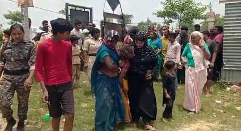 Muzaffarpur Bihar news :shopkeepr dead body found suspicious in his shop family say its murder