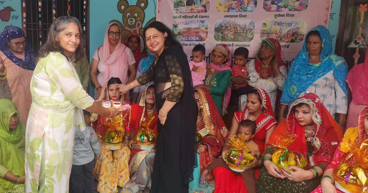 Made the last stage of pregnancy special by celebrating the women's baby shower.