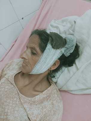 Sticks were used between two sides, five people including mother and son were injured