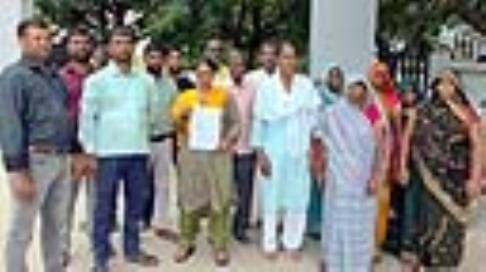 Villagers of Hamirpur village opened a front against the headman's husband