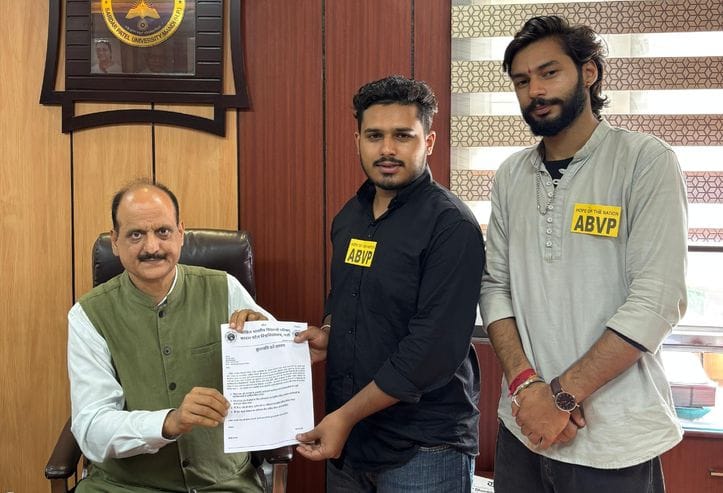 SPU should start online counseling portal: Chirag