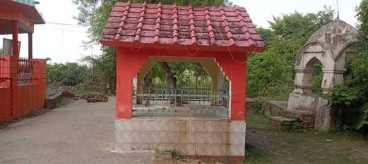 The ancient monastery of Narsingh Baba is the center of faith