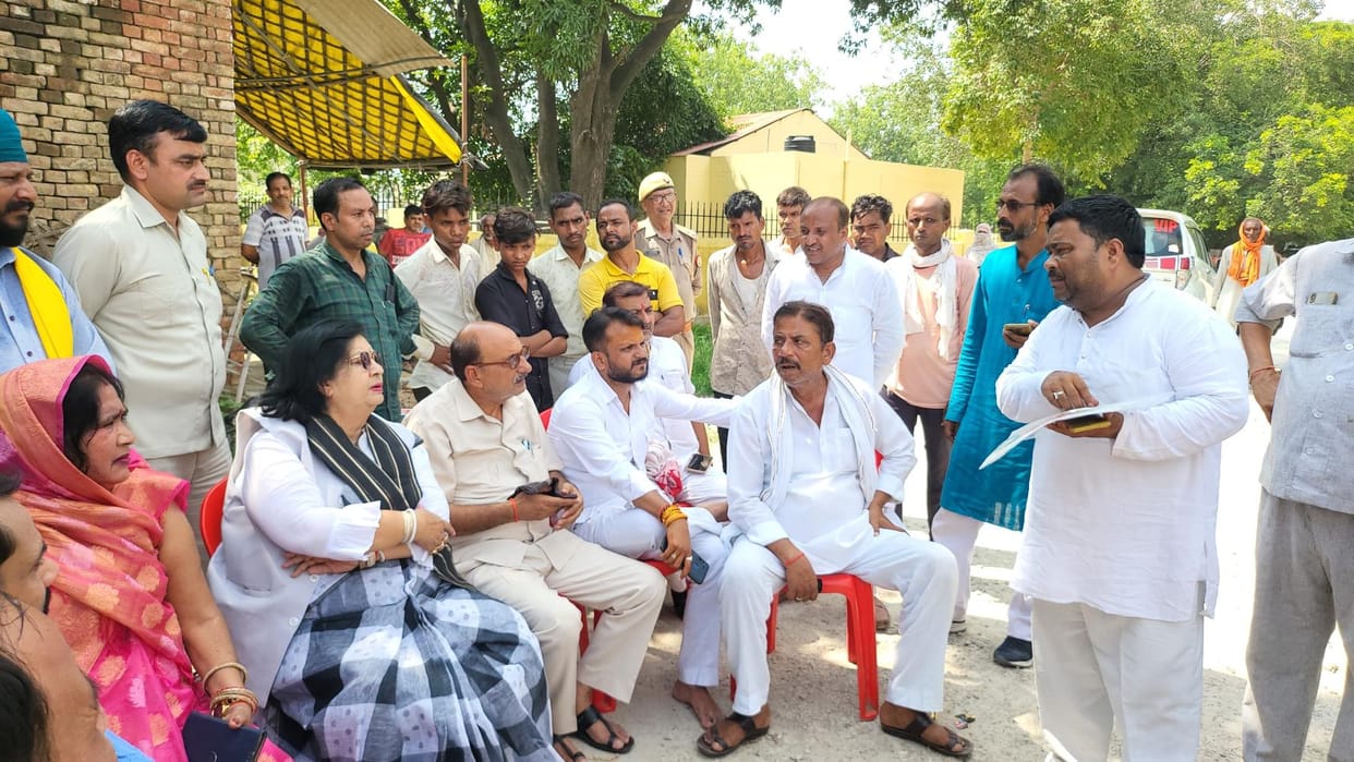 Report on councillor for stopping road construction work being done from MLA fund
