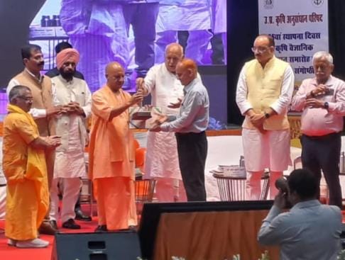 CSA is the best agricultural university in the state, got eight awards, CM honoured it