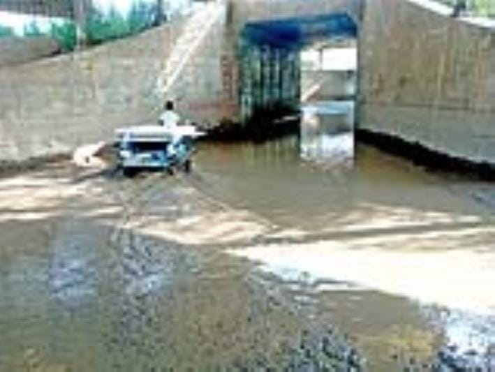 Railway underbridge has become a big problem for Ding, the village is waiting for development work