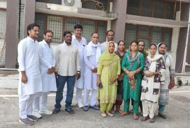 Chair in danger...12 councillors rebelled against the Zila Parishad chairperson