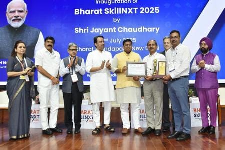 Government ITI Barara at Holi awarded as the best ITI of North Zone