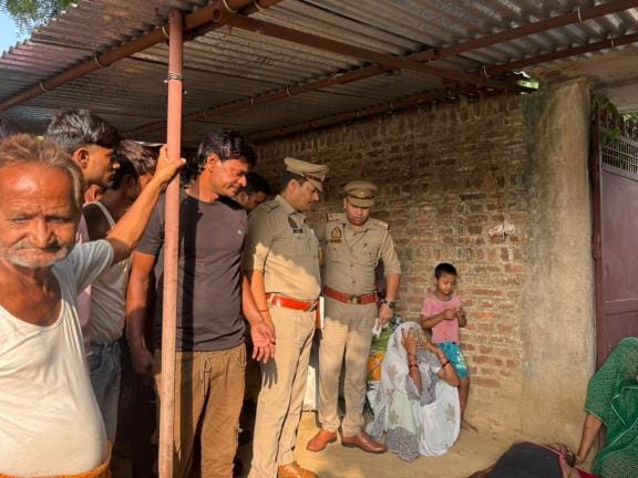Hurt by not having a son, a 57-year-old father committed suicide by hanging himself at his daughter's house