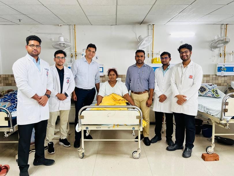 In KGMU, not complete but half knee transplant was done, patient got the feeling of being real