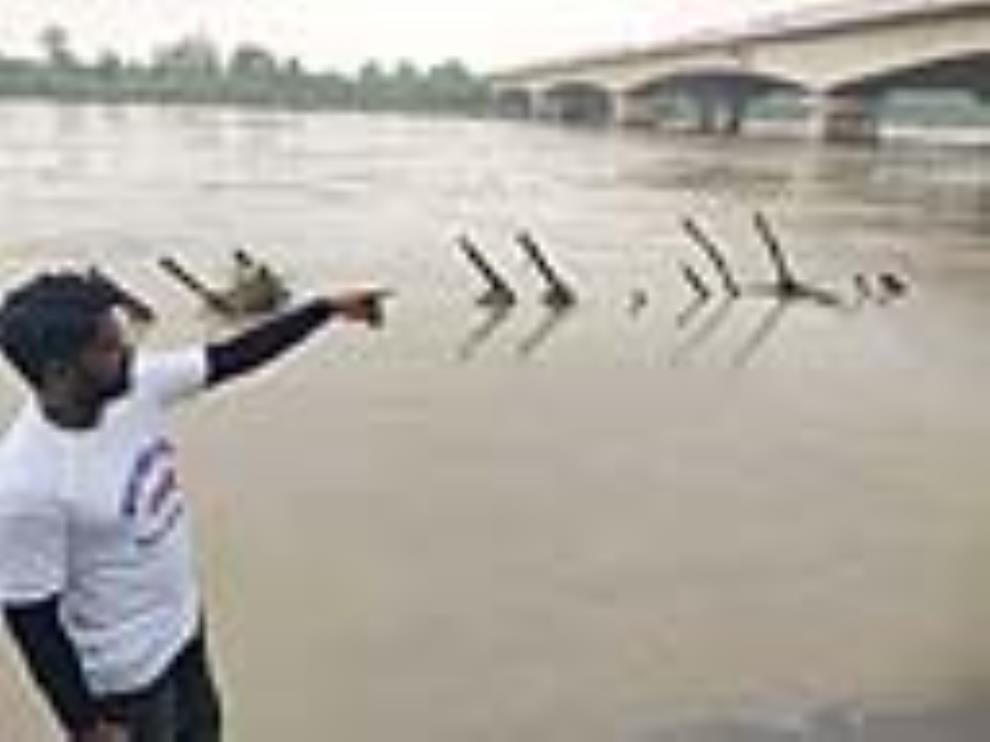 Yamuna reached near danger mark, bathing prohibited