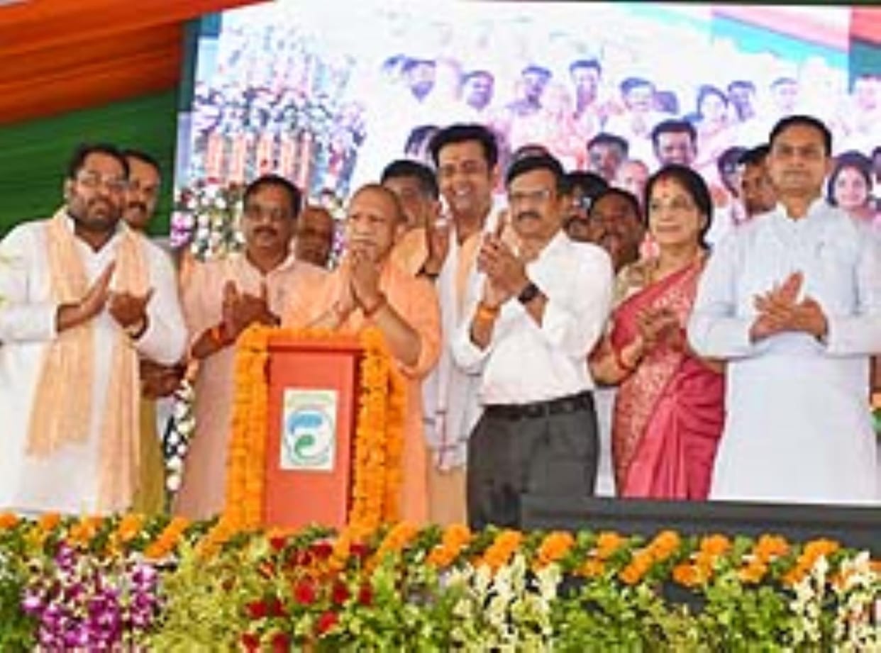 Gorakhpur News: Earlier it was known for mosquito-mafia, today Gorakhpur is number one in UP