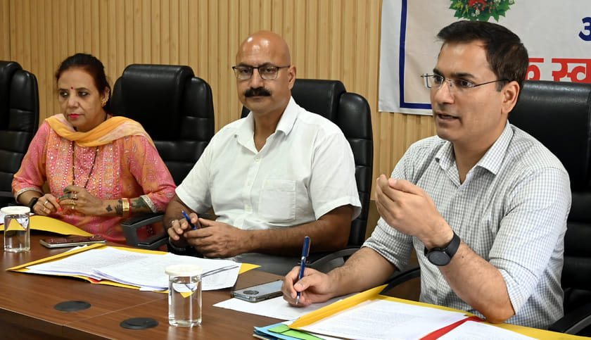 Water bills are not rational, councillors create ruckus in municipal corporation meeting