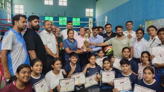Meerut winner in boxing, Gorakhpur became runner-up