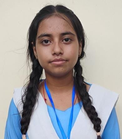 Sakshi of the district topped the division of Inspire Award Competition