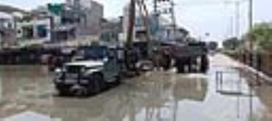 Borewell cleaning work started in Doctor Market