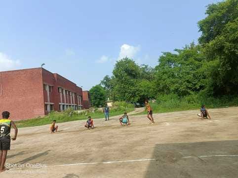 Trials of district level Kho-Kho team were held for Khel Maha Kumbh
