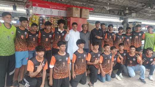 The state team left for Madhya Pradesh for the Junior National Football Championship
