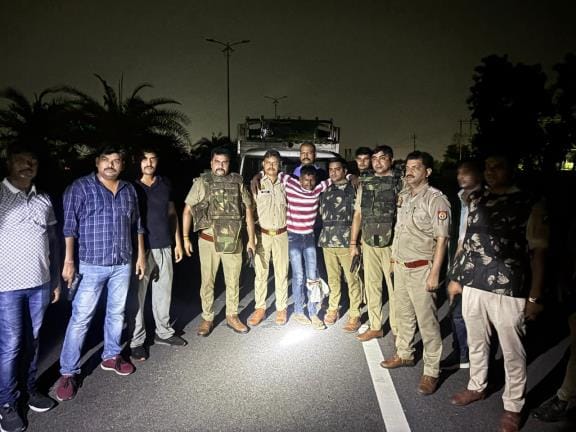 One animal smuggler was caught in the encounter, the other escaped