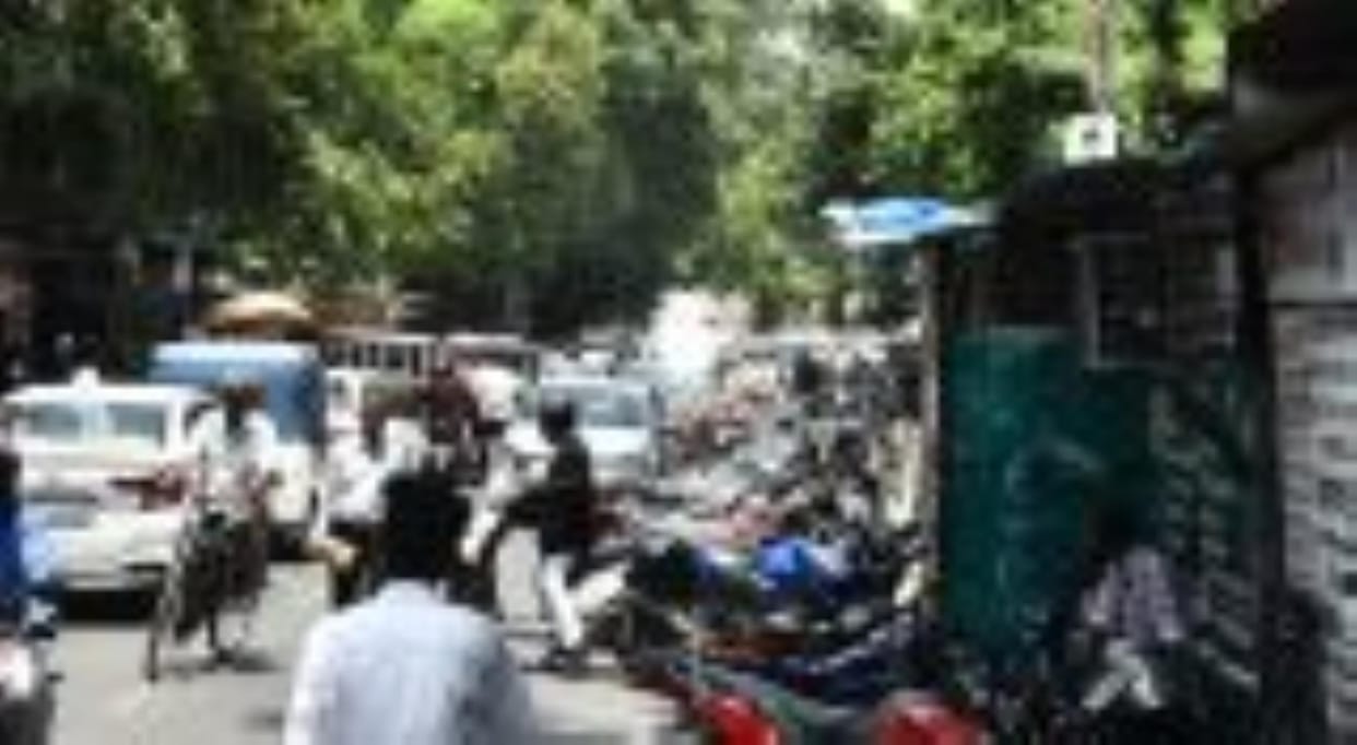 People of Lucknow should take note... from August 1, no parking will cost you a lot